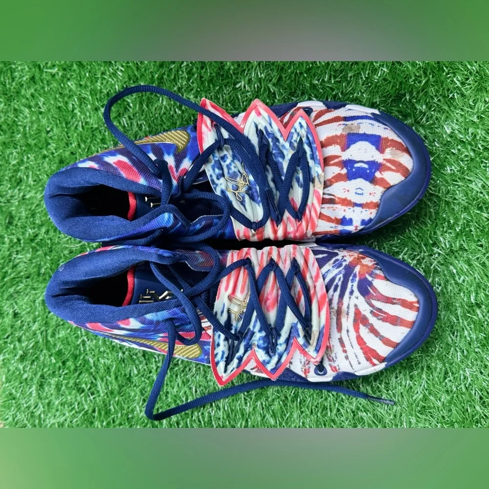 NIKE KYBRID S2 HYBRID YOUTH SIZE‎ 6.0 4TH OF JULY 
